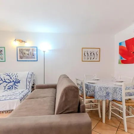 Apartment Oasi Sul Mare - A Due Passi Dalle Spiaggie Pittulongu
